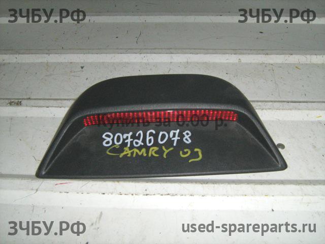 Toyota Camry 5 (V30) Фонарь задний (стоп сигнал)