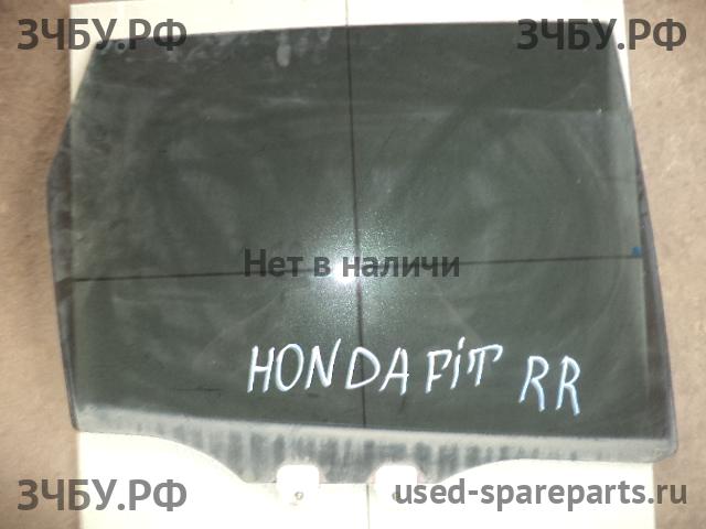Honda Fit 1 Стекло лобовое (ветровое)