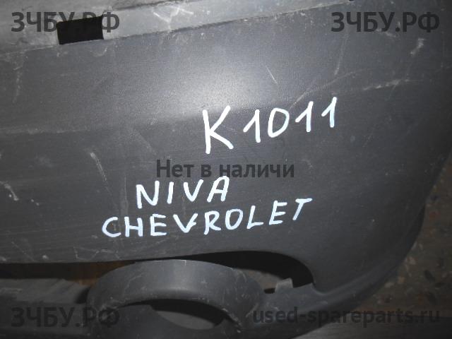 Chevrolet Niva Бампер передний