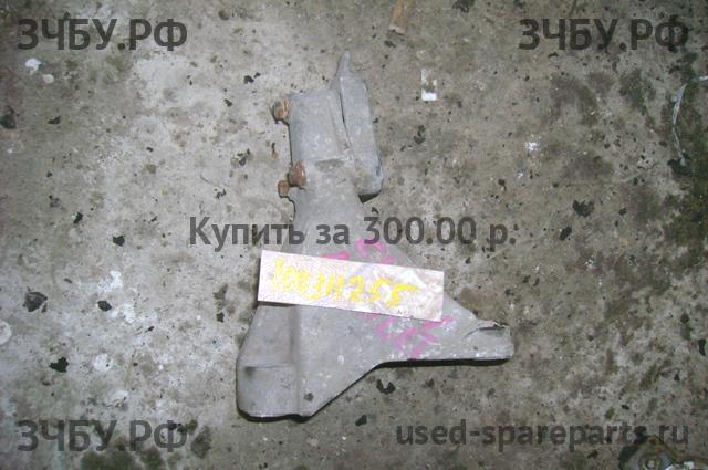 Chery Amulet (A15) Кронштейн крепления ДВС