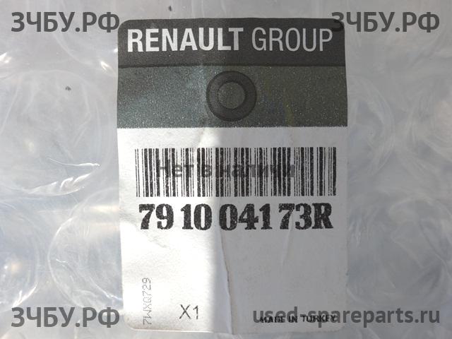 Renault Fluence Панель задняя