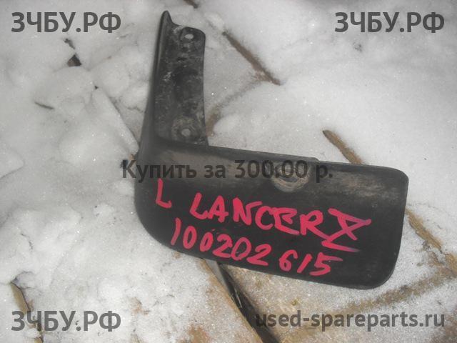 Mitsubishi Lancer 10 [CX/CY] Брызговик задний левый