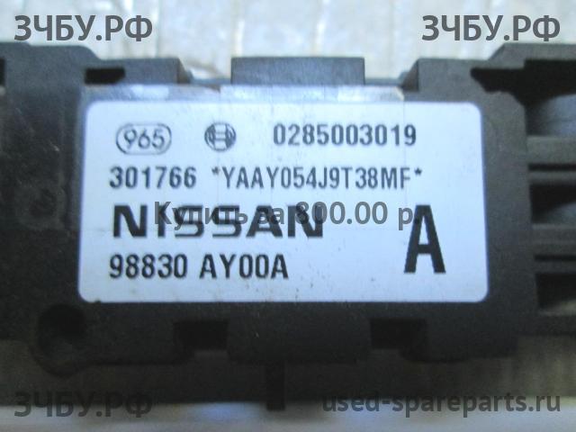 Nissan Primera P12 Датчик удара AIR BAG (SRS)