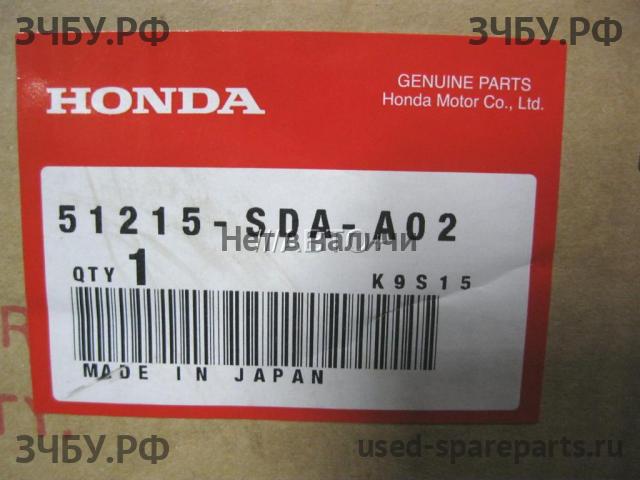 Honda Accord 7 Кулак поворотный передний левый (со ступицей)