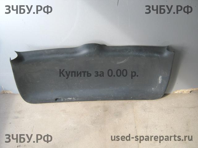 Skoda Octavia 2 (A4) Обшивка багажника задней панели