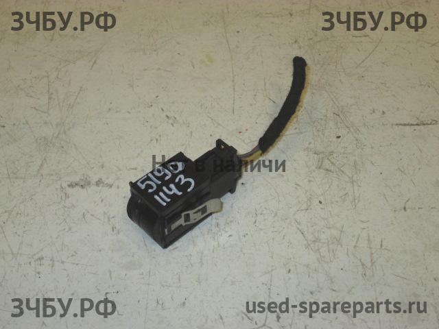 Skoda Octavia 2 (A4) Кнопка управления светом фар