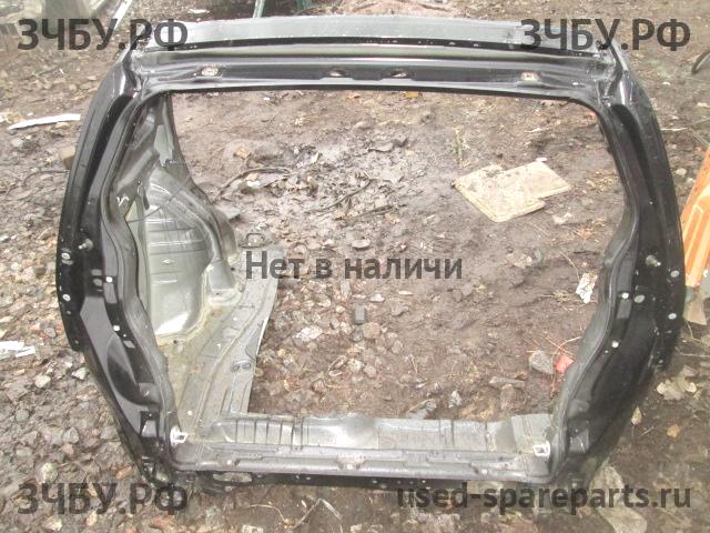 Mitsubishi Outlander 2  XL(CW) Панель задняя