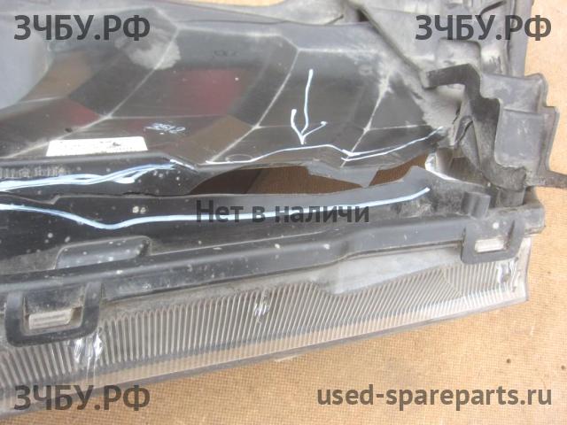 Honda Civic 8 (5D) Решетка радиатора