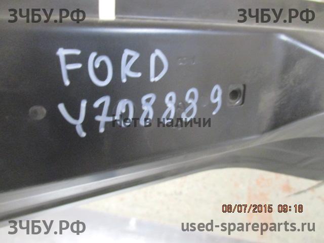 Ford Focus 3 Панель задняя