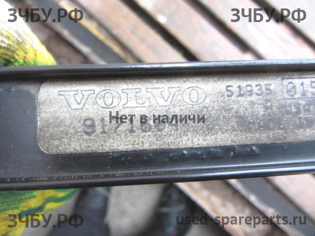 Volvo S80 (1) Радиатор кондиционера
