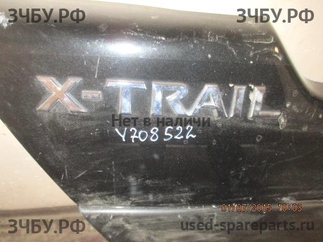 Nissan X-Trail 2 (T31) Накладка на дверь багажника