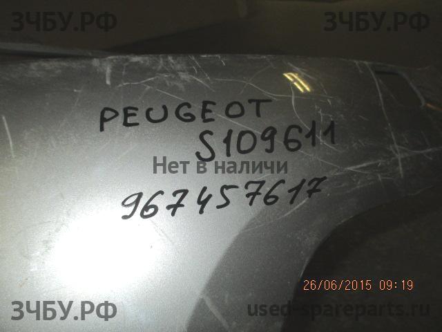 Peugeot 308 Бампер передний