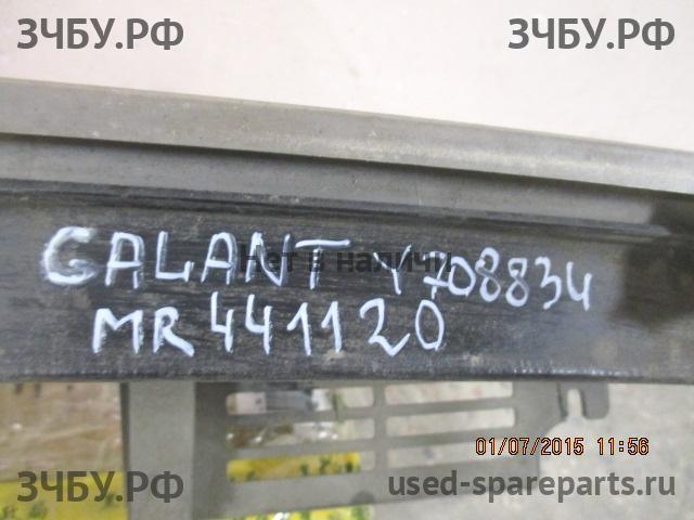 Mitsubishi Galant 8 (EA, EC) Решетка радиатора