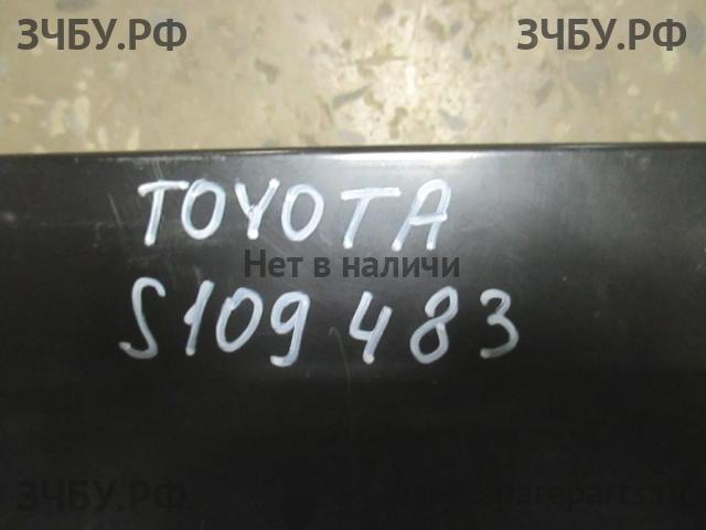 Toyota RAV 4 (4) Усилитель бампера задний