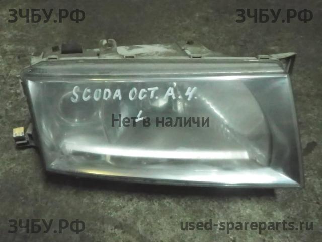 Skoda Octavia 2 (A4) Фара левая