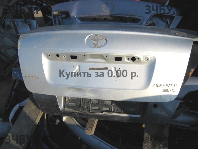 Toyota Avensis 2 Крышка багажника