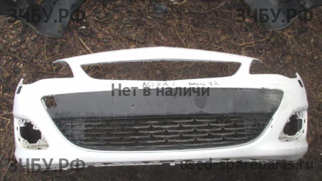 Opel Astra J Бампер передний