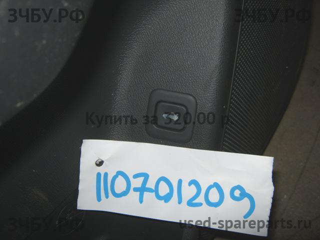 Hyundai Elantra 2 Кнопка