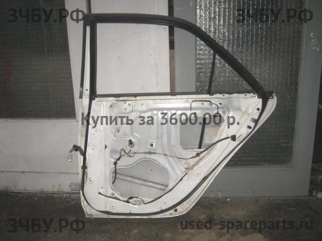 Toyota Mark 2 (JZX110) Дверь задняя правая