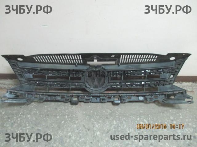 Volkswagen Tiguan 1 (Рестайлинг) Решетка радиатора