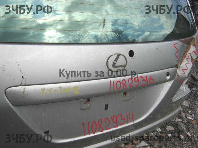 Lexus RX (1) 300 Накладка на крышку багажника