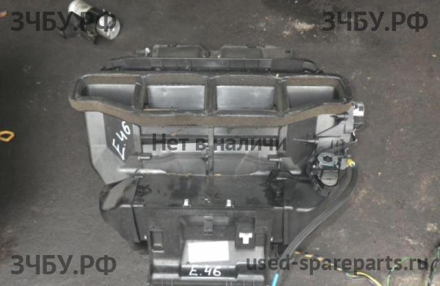 BMW 3-series E46 Корпус отопителя (корпус печки)