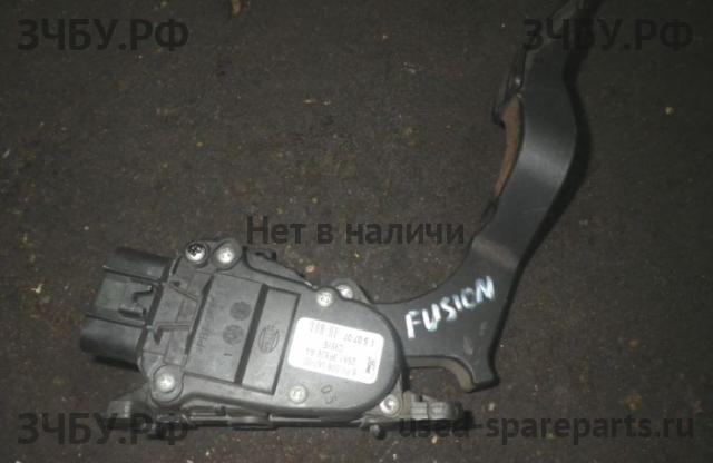 Ford Fusion Педаль газа