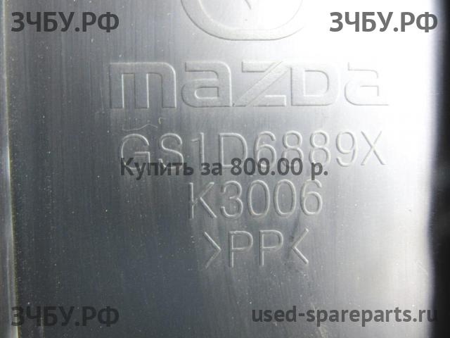 Mazda 6 [GH] Обшивка багажника задней панели