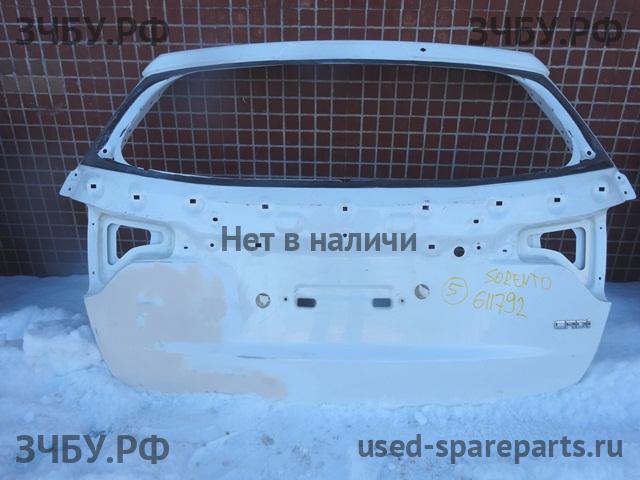 KIA Sorento 2 Дверь багажника