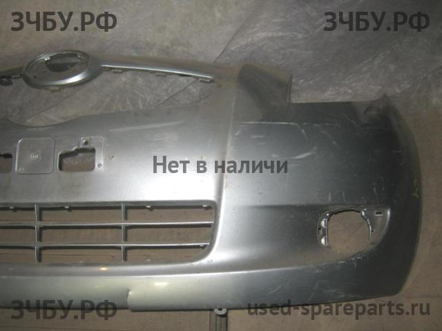 Toyota Yaris 2 Бампер передний