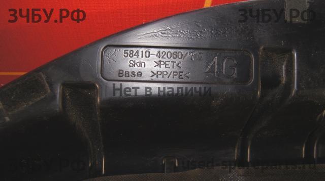 Toyota RAV 4 (4) Обшивка багажника