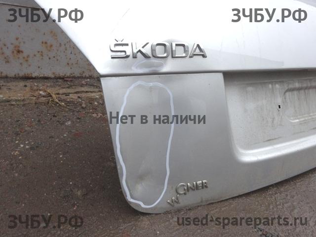 Skoda Fabia 2 Дверь багажника
