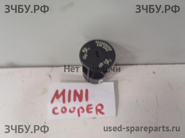 Mini Cooper Coupe 2 [R56] Кнопка