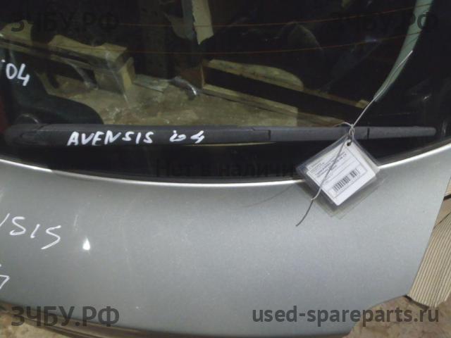 Toyota Avensis 2 Поводок стеклоочистителя задний