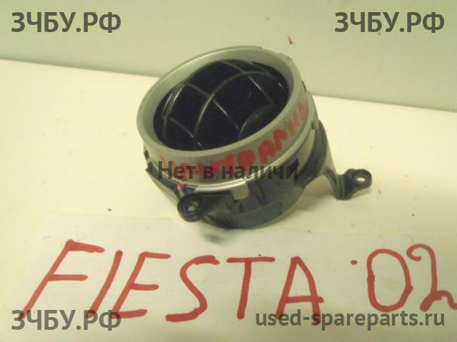 Ford Fiesta 5 Дефлектор воздушный