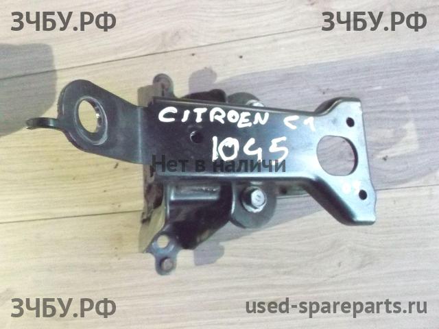Citroen C1 (1) Опора КПП