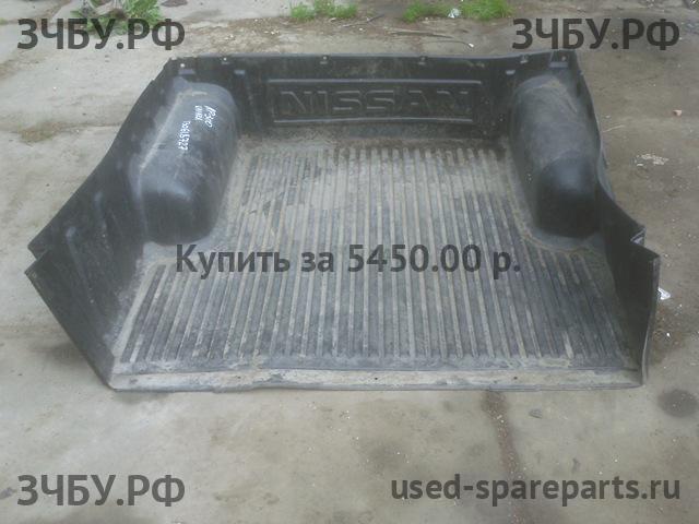 Nissan NP300 1 (D40) Пол багажника