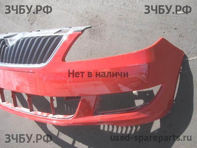 Skoda Fabia 2 Бампер передний