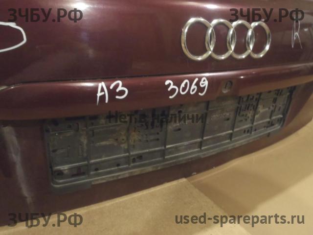 Audi A3 [8L] Накладка на дверь багажника