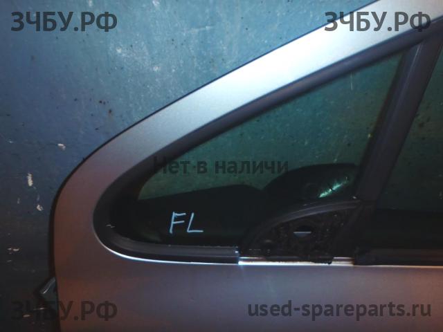 Peugeot 307 Стекло двери передней левой