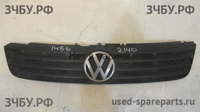 Volkswagen Passat B5 Решетка радиатора