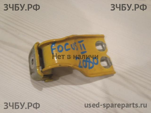 Ford Focus 2 Петля двери багажника